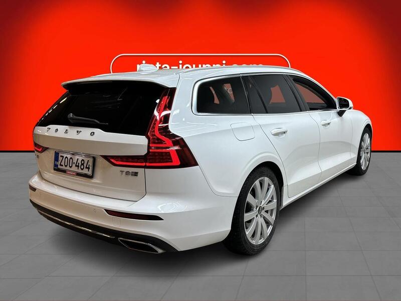 Volvo V60 vaihtoauto