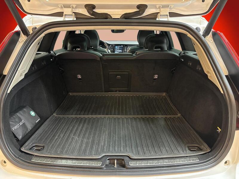 Volvo V60 vaihtoauto