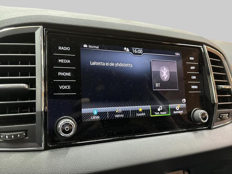 Skoda Karoq vaihtoauto