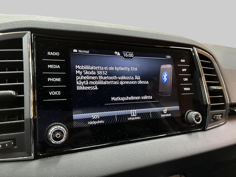 Skoda Karoq vaihtoauto