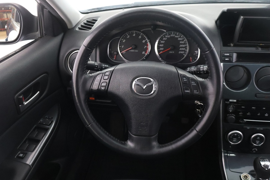Mazda 6 vaihtoauto