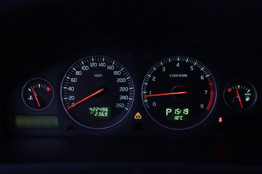 Volvo V70 vaihtoauto