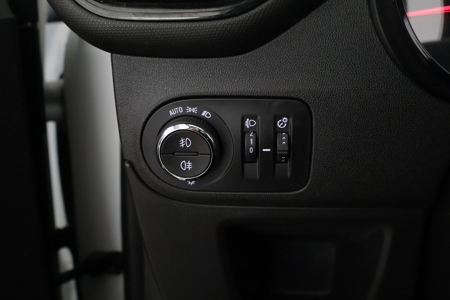 Opel Crossland X vaihtoauto