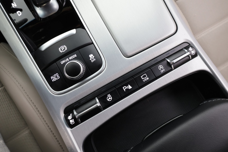 Kia Stinger vaihtoauto