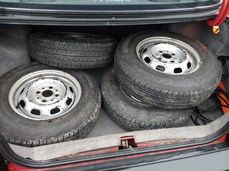 Toyota Carina vaihtoauto