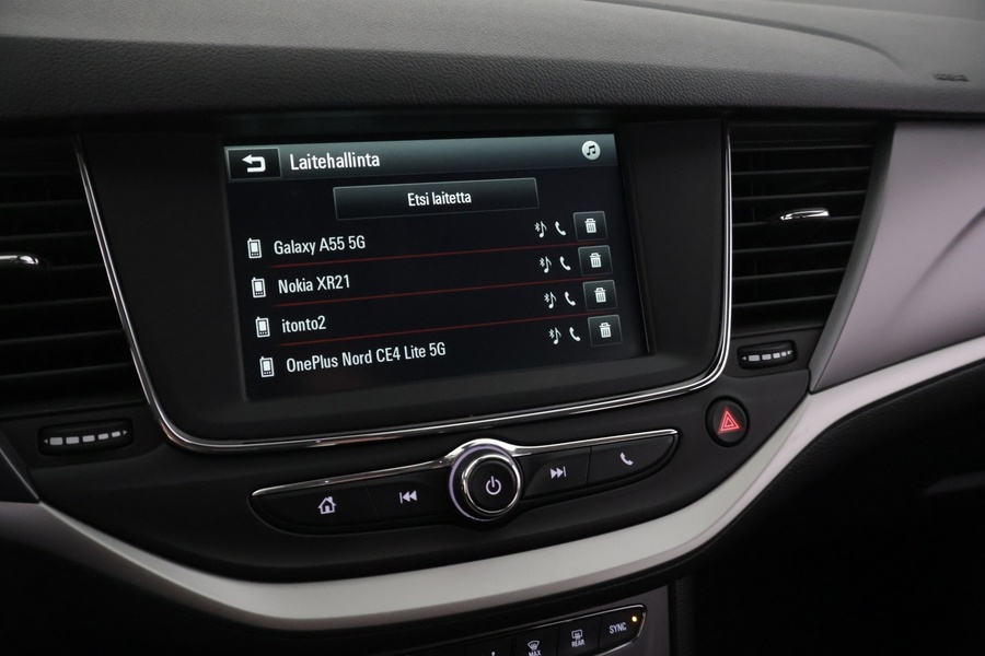 Opel Astra vaihtoauto