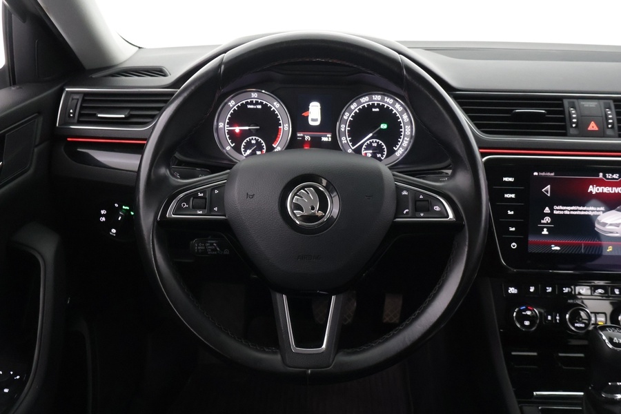 Skoda Superb vaihtoauto