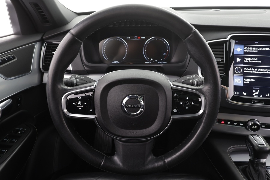 Volvo XC90 vaihtoauto