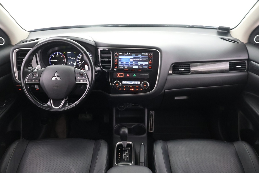 Mitsubishi Outlander vaihtoauto