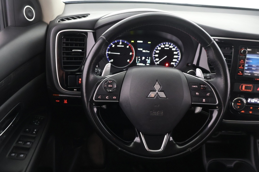 Mitsubishi Outlander vaihtoauto