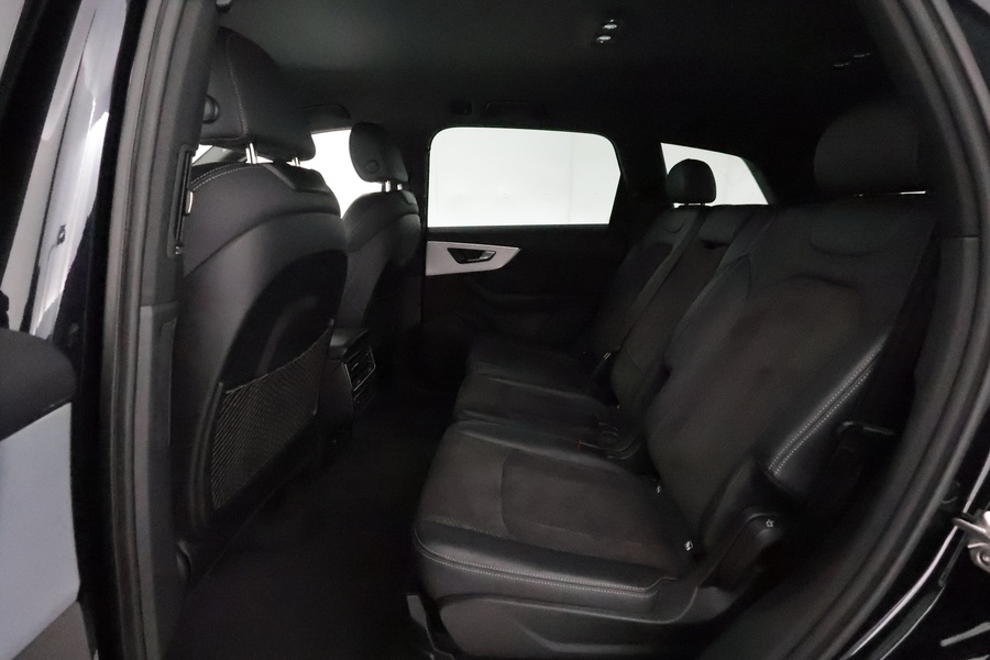 Audi Q7 vaihtoauto