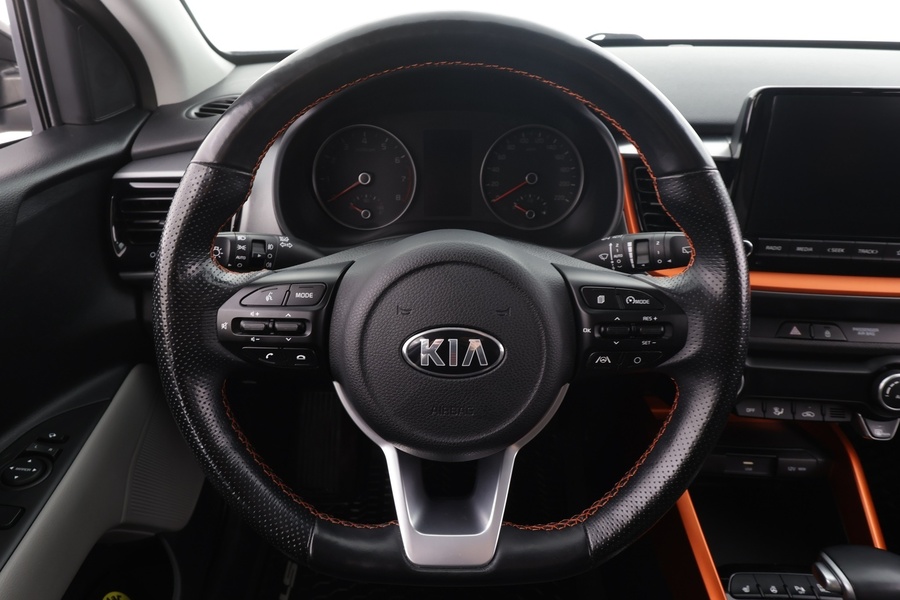 Kia Stonic vaihtoauto