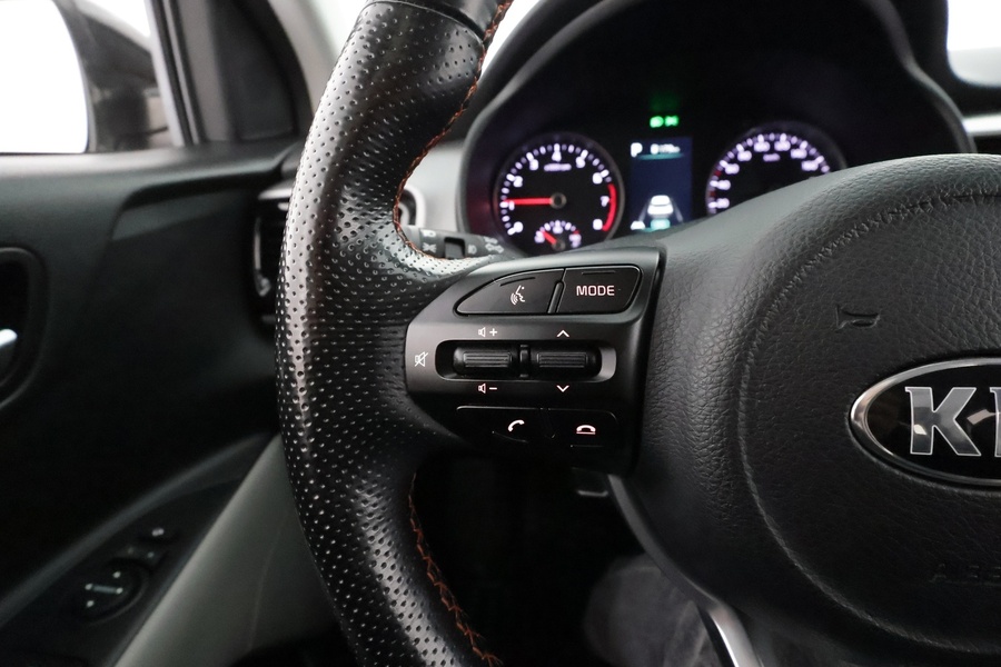 Kia Stonic vaihtoauto