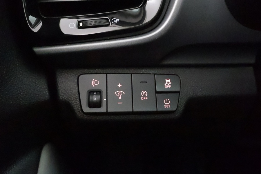 Kia Stonic vaihtoauto