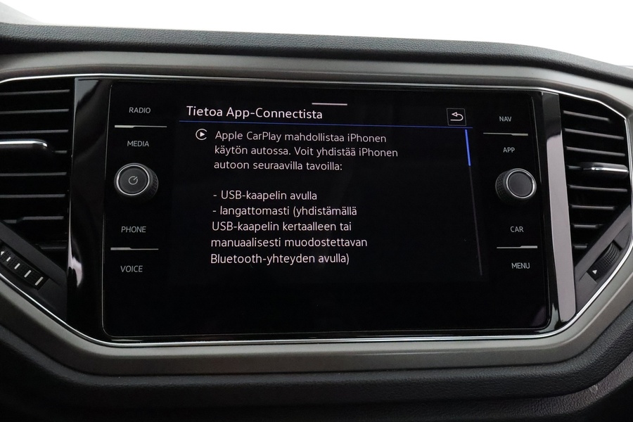 Volkswagen T-Roc vaihtoauto