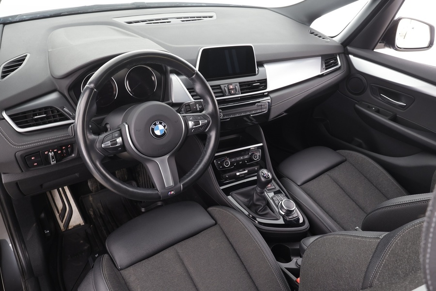 BMW 216 vaihtoauto