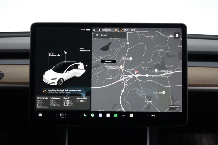 Tesla Model 3 vaihtoauto