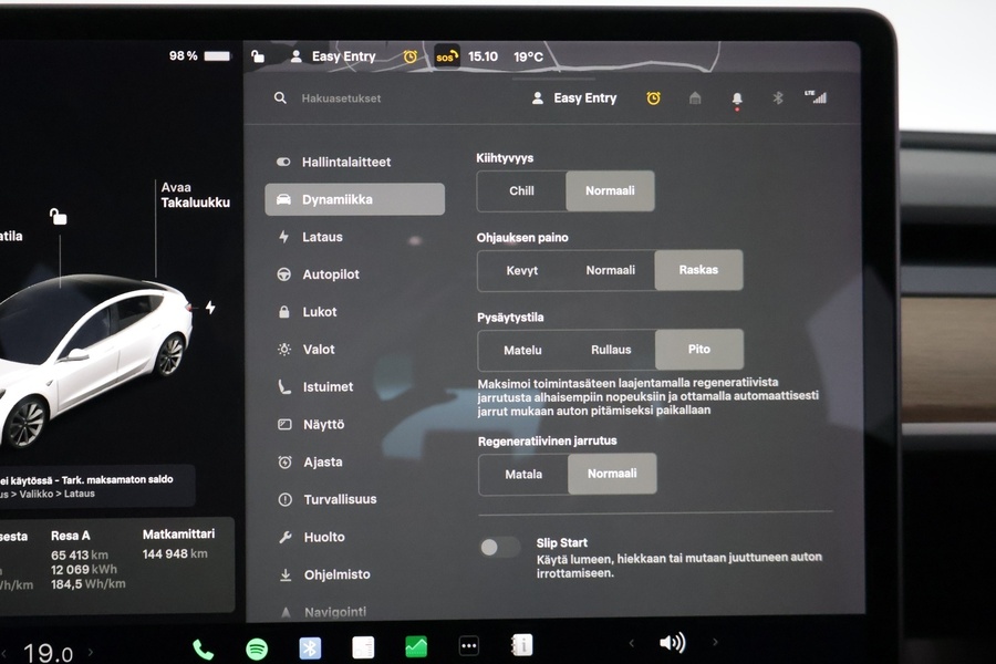 Tesla Model 3 vaihtoauto