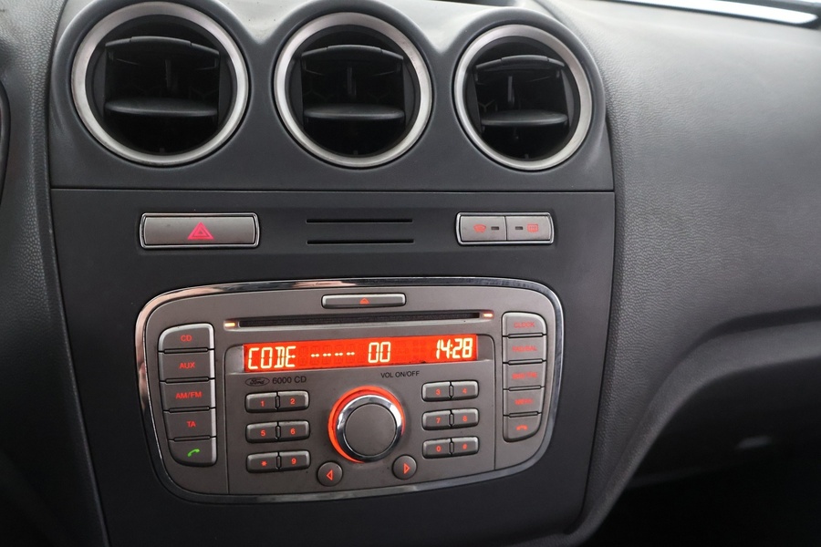 Ford Transit Connect vaihtoauto