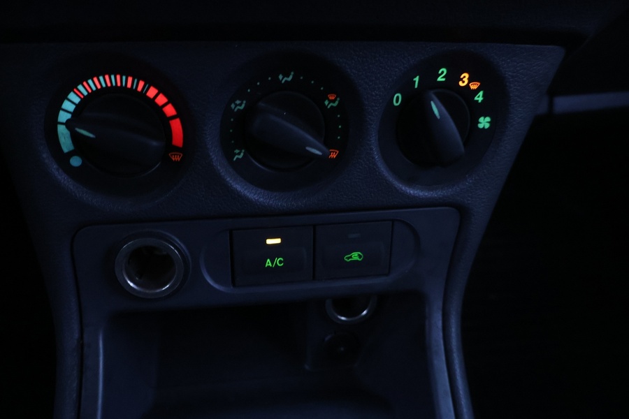 Ford Transit Connect vaihtoauto