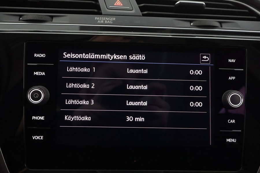 Volkswagen Touran vaihtoauto