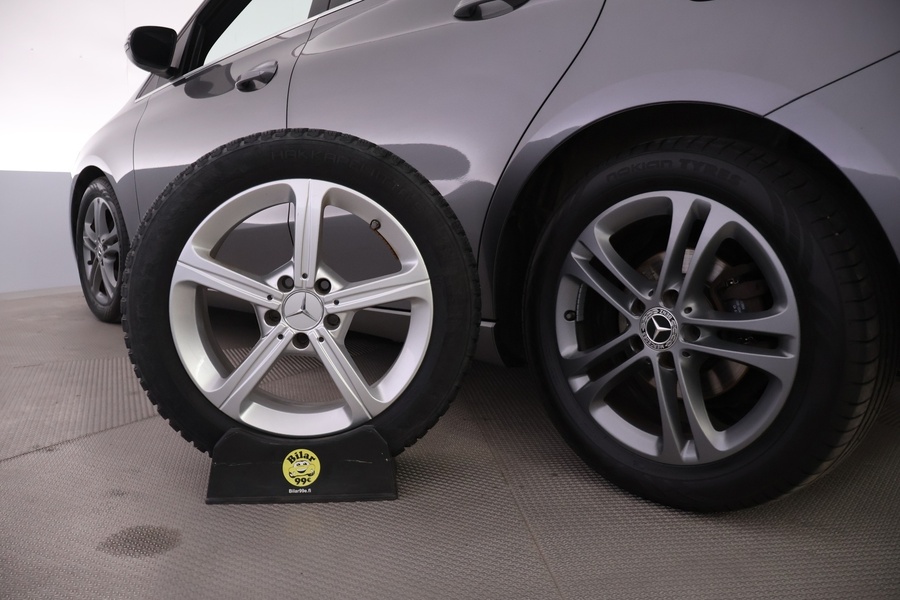 Mercedes-Benz B vaihtoauto