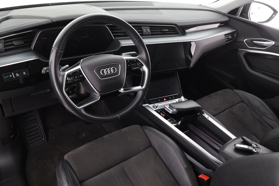 Audi e-tron vaihtoauto