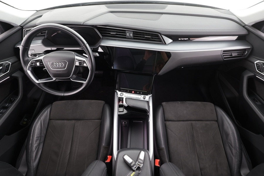 Audi e-tron vaihtoauto