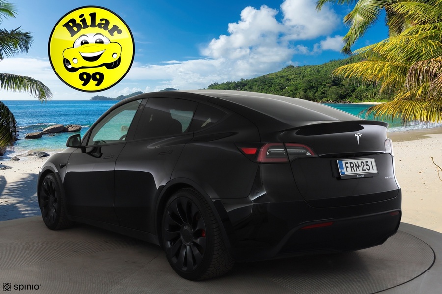 Tesla Model Y vaihtoauto