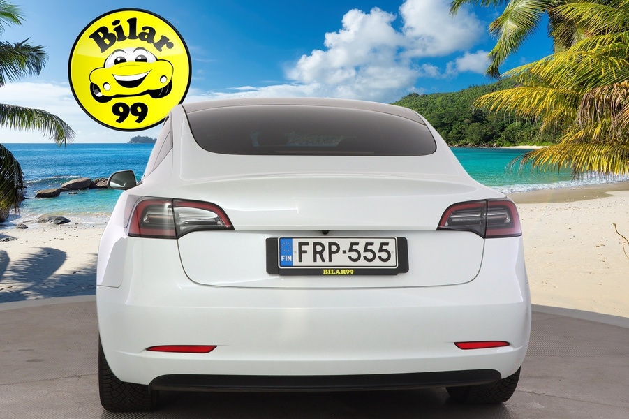 Tesla Model 3 vaihtoauto