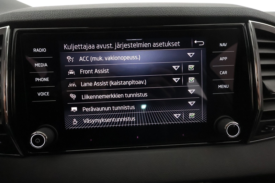Skoda Karoq vaihtoauto