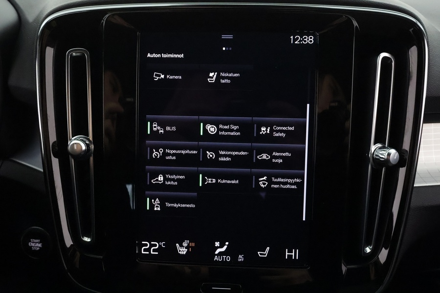 Volvo XC40 vaihtoauto