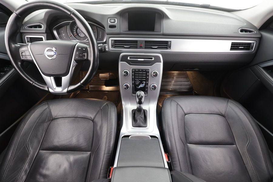 Volvo V70 vaihtoauto