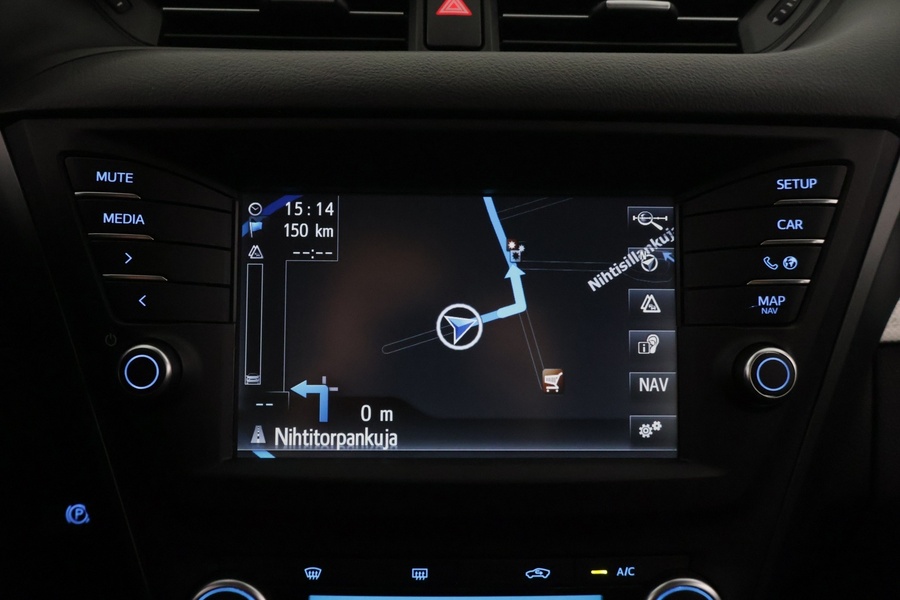 Toyota Avensis vaihtoauto