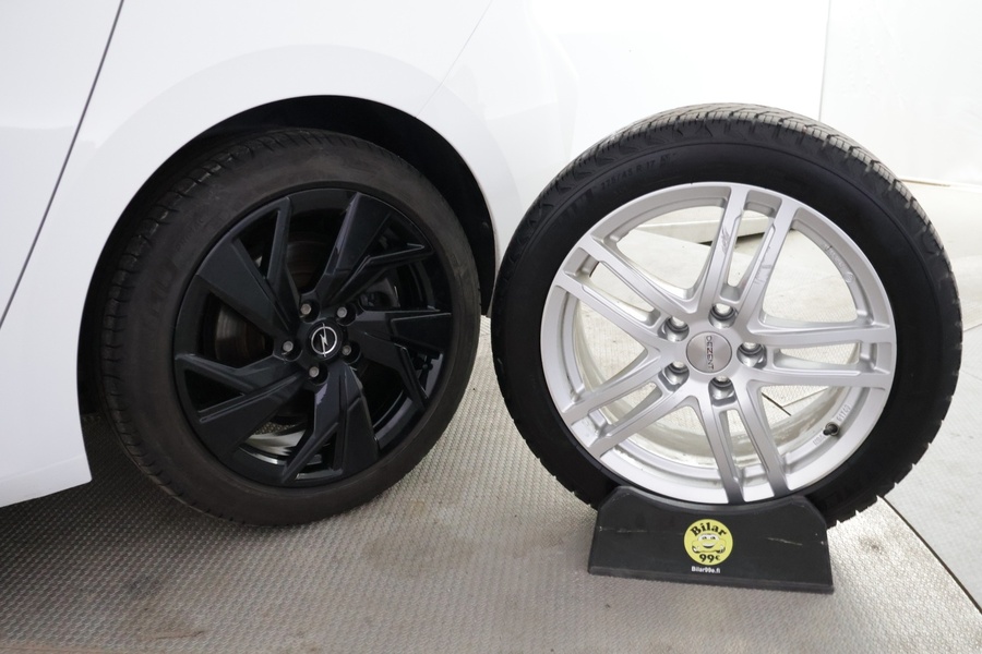 Opel Astra vaihtoauto