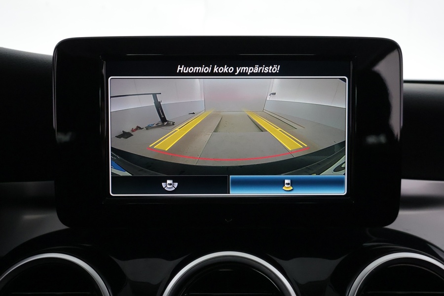 Mercedes-Benz C vaihtoauto