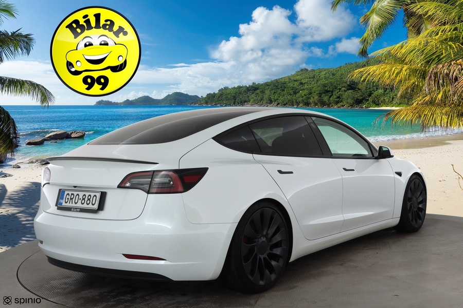 Tesla Model 3 vaihtoauto