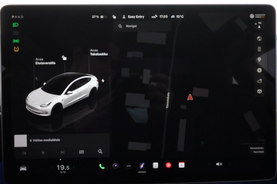 Tesla Model 3 vaihtoauto