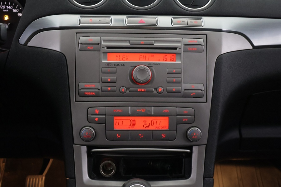 Ford S-MAX vaihtoauto