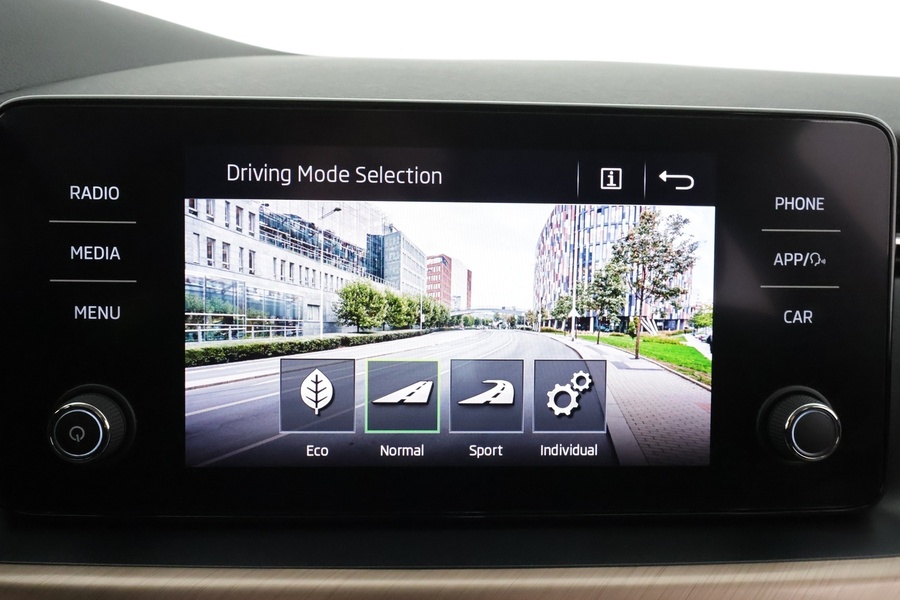 Skoda Kamiq vaihtoauto