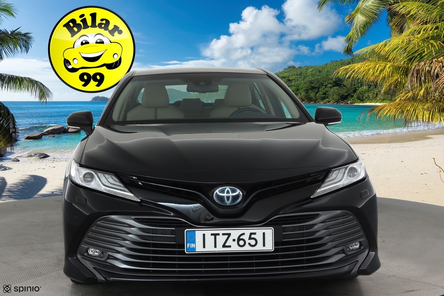 Toyota Camry vaihtoauto