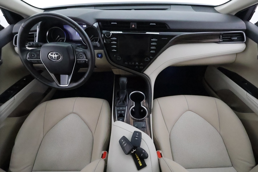 Toyota Camry vaihtoauto