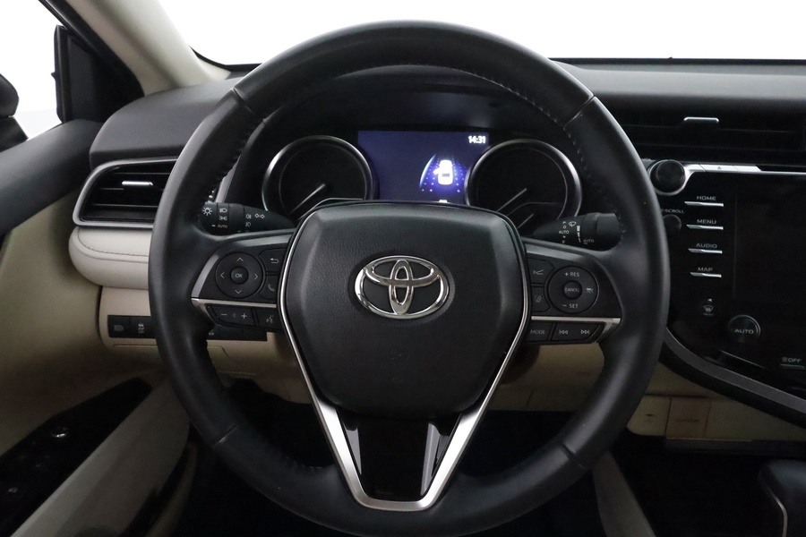 Toyota Camry vaihtoauto