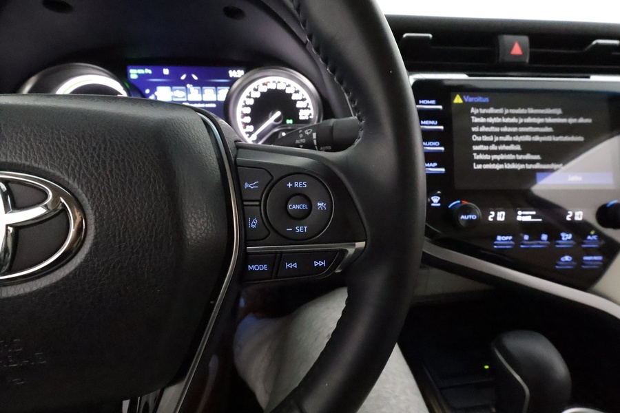 Toyota Camry vaihtoauto