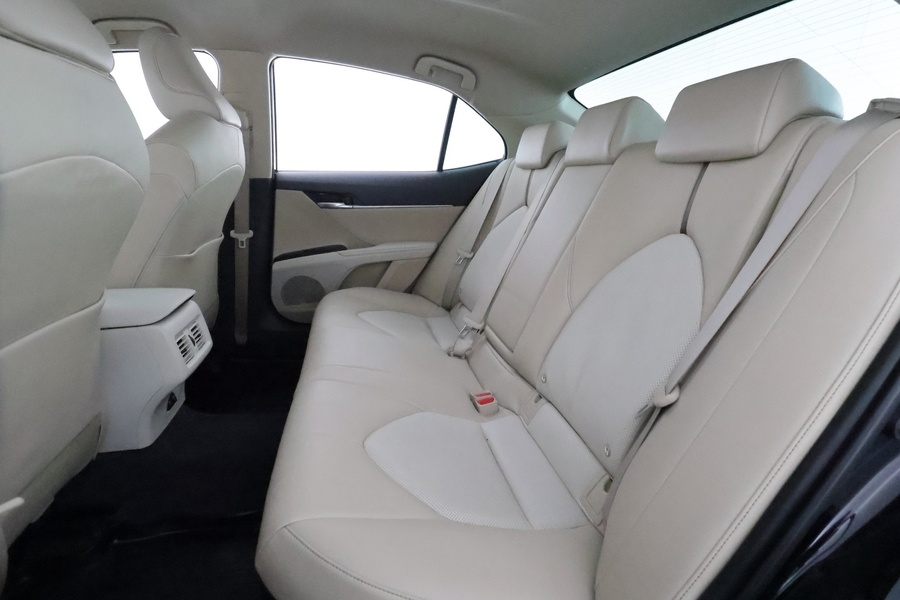 Toyota Camry vaihtoauto