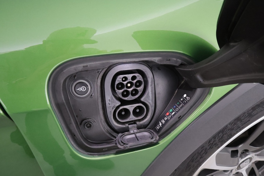 Porsche Taycan vaihtoauto