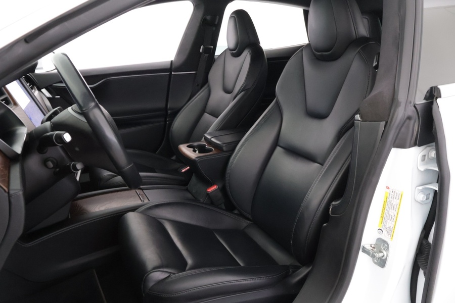 Tesla Model S vaihtoauto