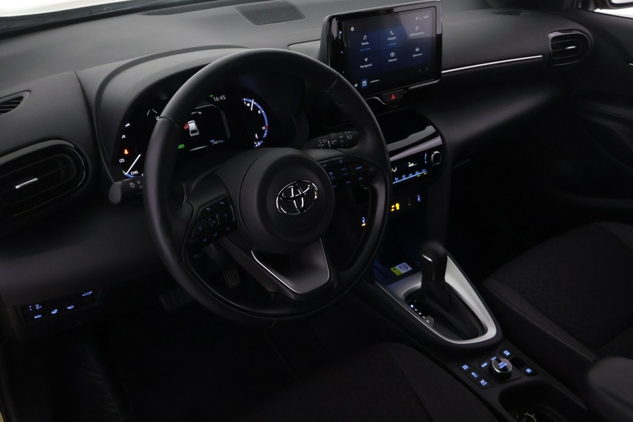 Toyota Yaris Cross vaihtoauto