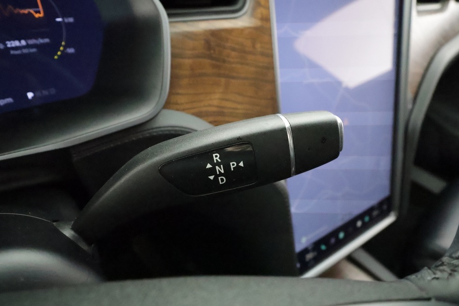 Tesla Model S vaihtoauto