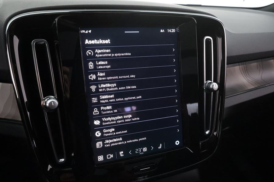 Volvo XC40 vaihtoauto